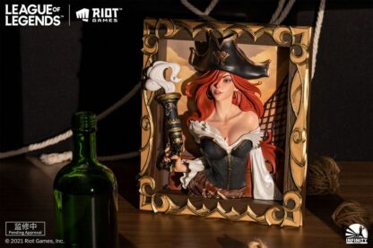 League of Legends - 3D photo frame of The Bounty Hunter-Miss Fortune figure