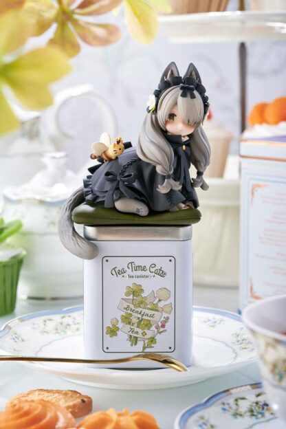 DLC: Decorated Life Collection - Tea Time Cats British Shorthair figure