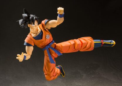 Dragon Ball Z - Son Goku A Saiyan Raised On Earth SH Figuarts action figure