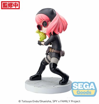 Spy x Family - Anya Forger Playing Undercover Luminasta figure