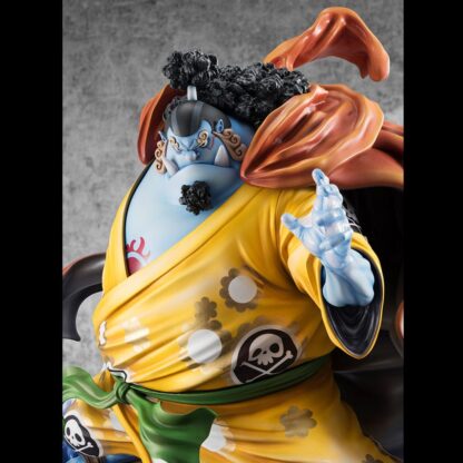 One Piece - Knight of the Sea Jinbe Limited Reprint figuuri